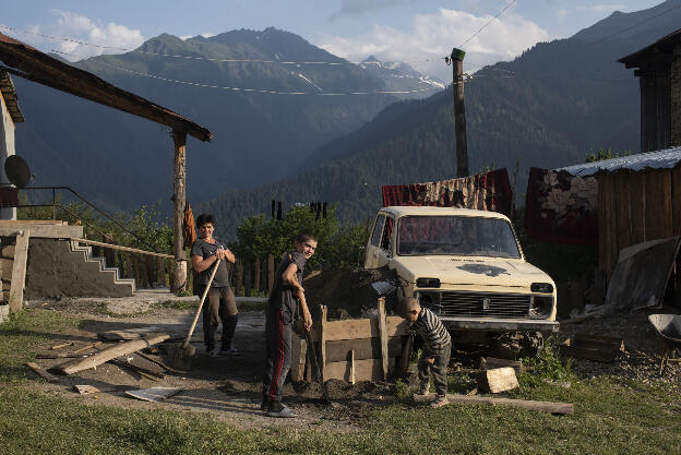 Familiy working in Tsvirmi, Svaneti