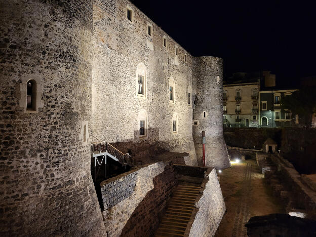  Castello Ursino, Catania