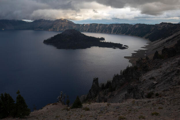 Crater Lake view from north rim