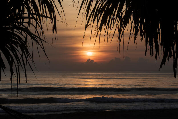 Sunrise at Nilaveli Beach, Trincomalee, Sri Lanka