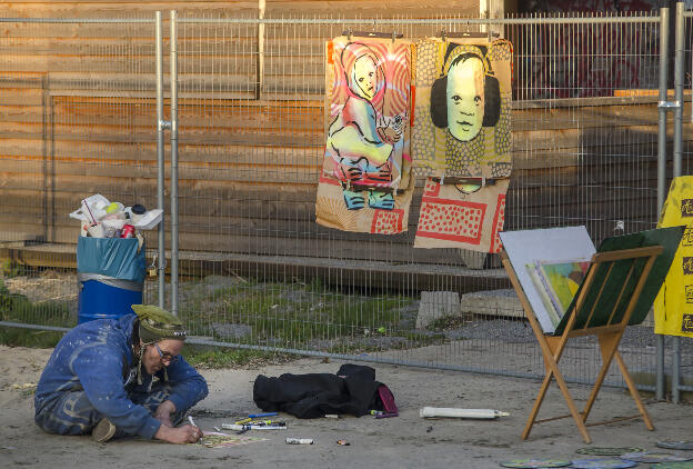 Artist on RAW grounds in Revaler Straße