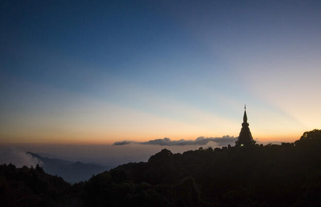 Sunset from Doi Inthanon summit @ 2565m