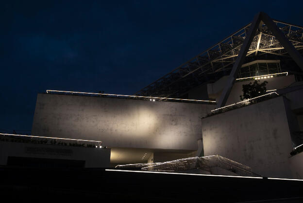 Tainan Art Museum, Taiwan: Building 2 opened in 2019 with 17 galleries, area of 2,960 m2, designed by Shi Zhao Yong and Shigeru Ban