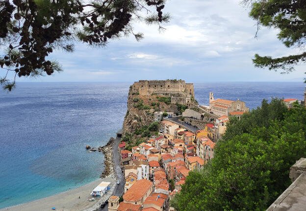 View onto Castello Ruffo di Scilla, Calabria