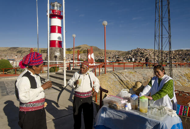 Moning talk in Puno at Lago Titicaca